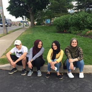 Meet your Posher, Hanan